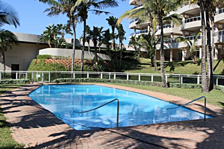 Ballito Manor View 605 Swimming Pool
